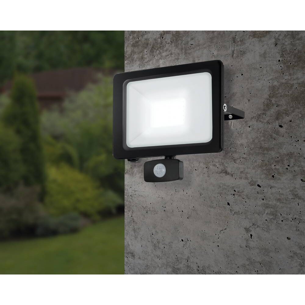 Eglo FAEDO Applique da esterno LED Nero, 1-Luce, Sensori di movimento main product photo