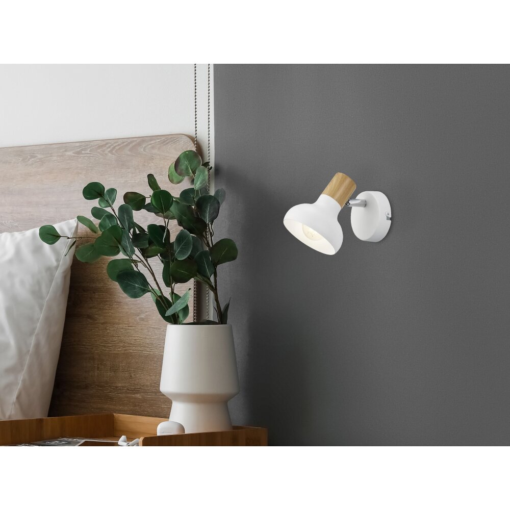 Reality Latika Applique Bianco, 1-Luce main product photo