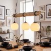 Lampadario a sospensione Koyoto con trave cilindrica in legno e tre sfere in vetro bianco